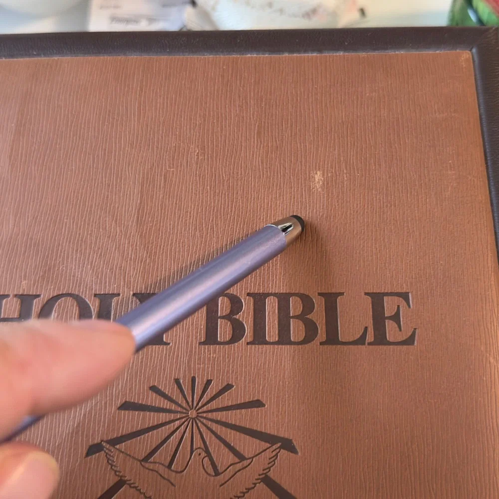 Dove of Peace Holy Bible White Catholic Douay-Rheims Memorial Gift Boxed